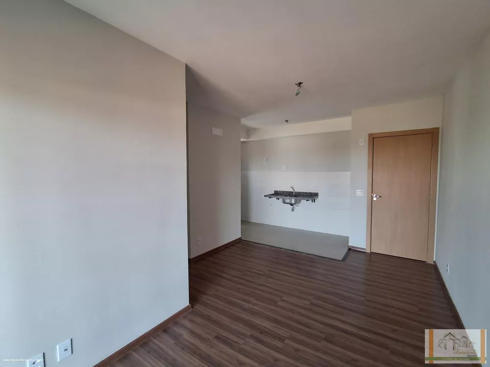 Apartamento à venda com 2 quartos, 55m² - Foto 6