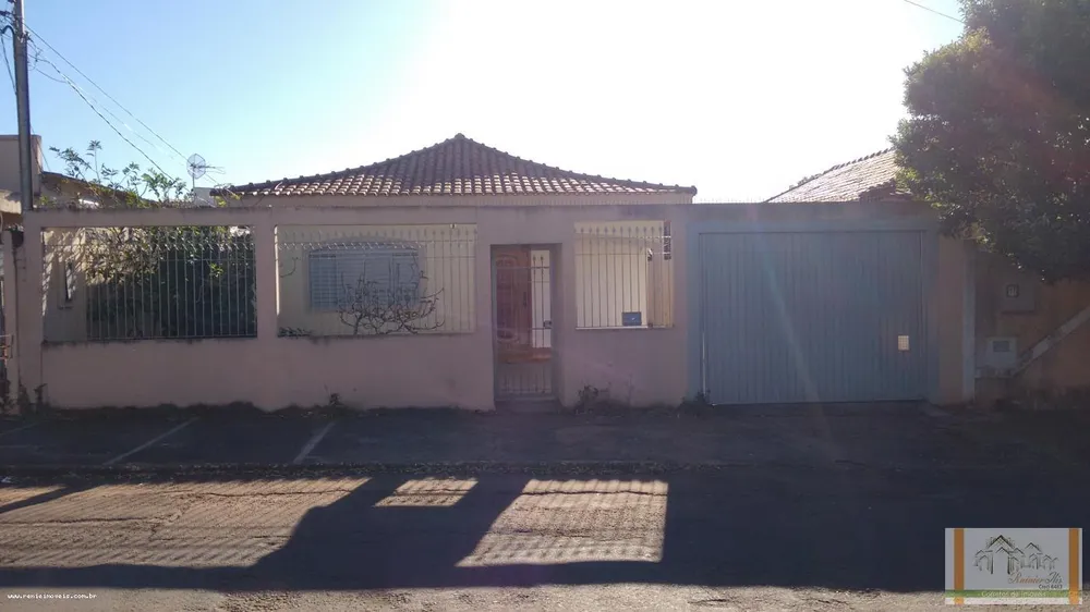 Casa, 3 quartos - Foto 1