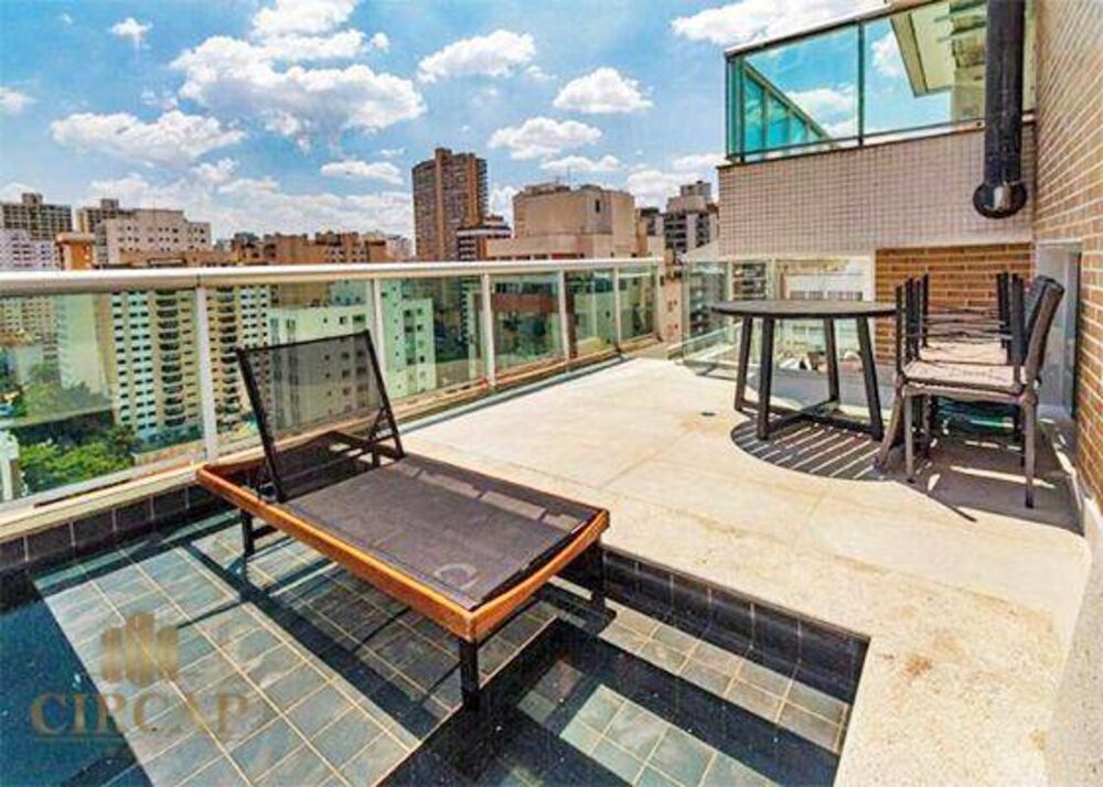 Cobertura à venda com 4 quartos, 236m² - Foto 2