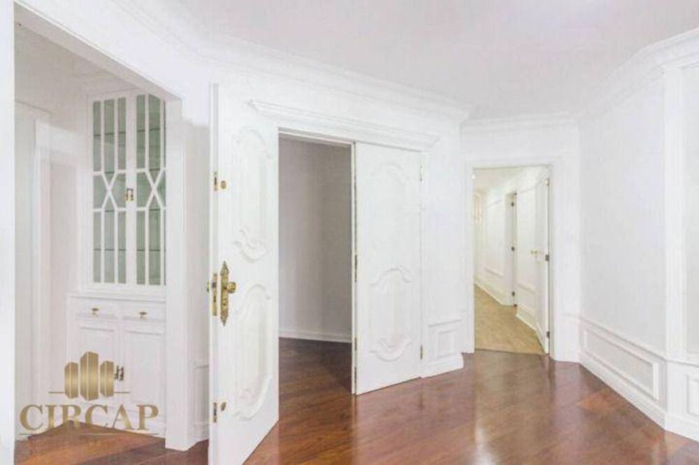 Apartamento à venda com 4 quartos, 378m² - Foto 2