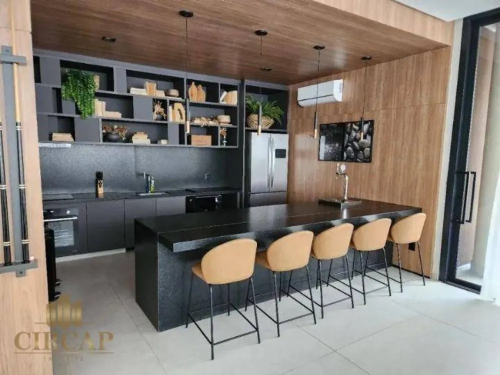 Apartamento, 3 quartos, 188 m² - Foto 1