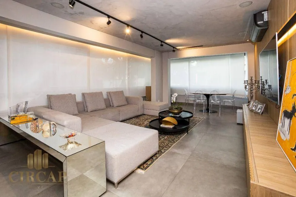 Apartamento, 4 quartos, 209 m² - Foto 1