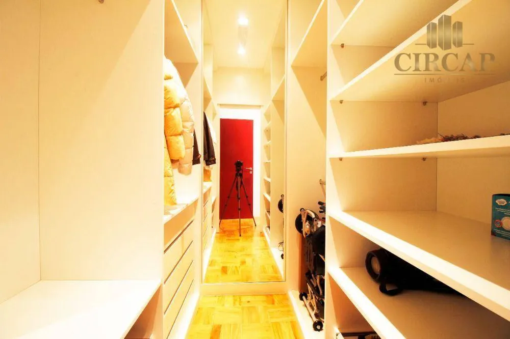 Apartamento, 3 quartos, 260 m² - Foto 12