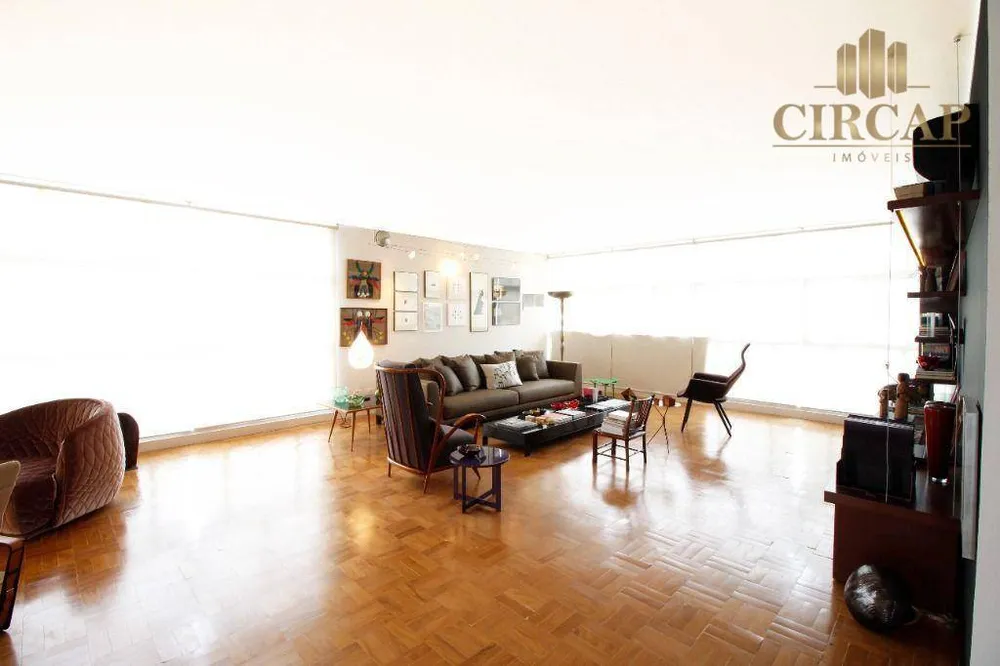 Apartamento, 3 quartos, 260 m² - Foto 2