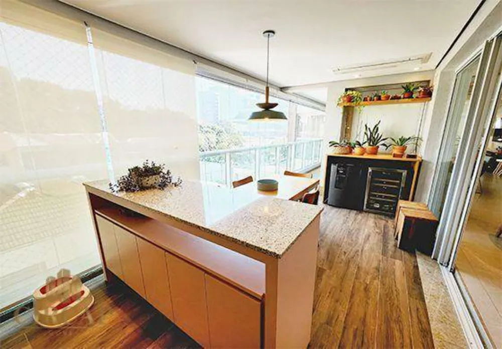 Apartamento, 3 quartos, 222 m² - Foto 2