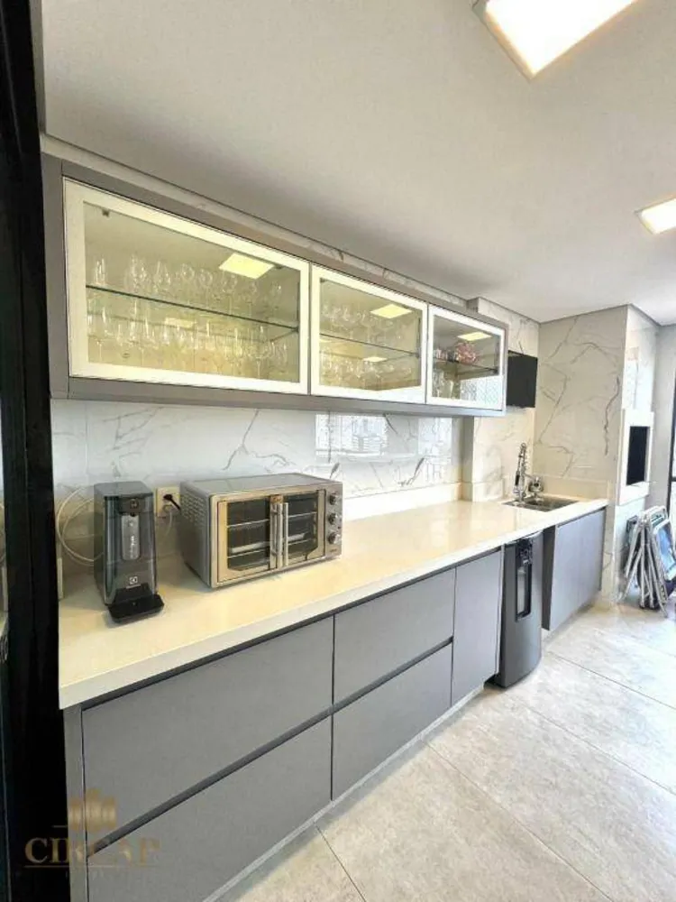 Apartamento, 3 quartos, 130 m² - Foto 3