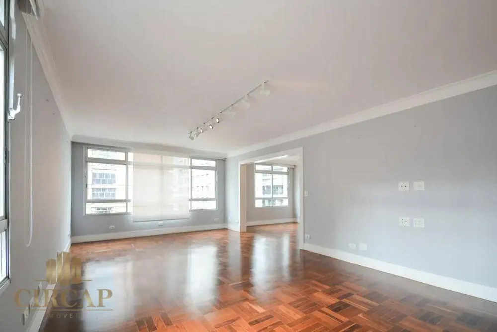 Apartamento, 4 quartos, 230 m² - Foto 1