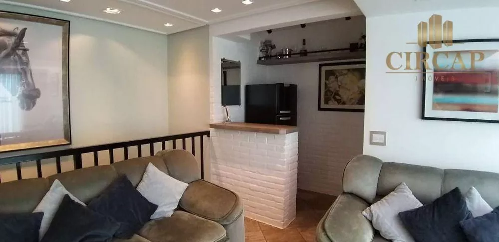 Apartamento à venda com 4 quartos, 218m² - Foto 2