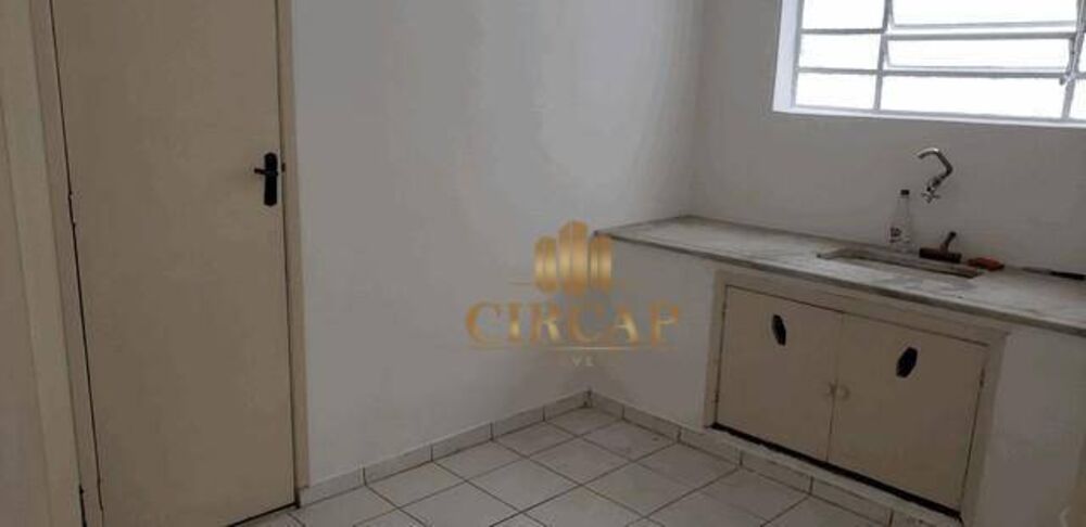 Sobrado à venda e aluguel com 5 quartos, 268m² - Foto 20
