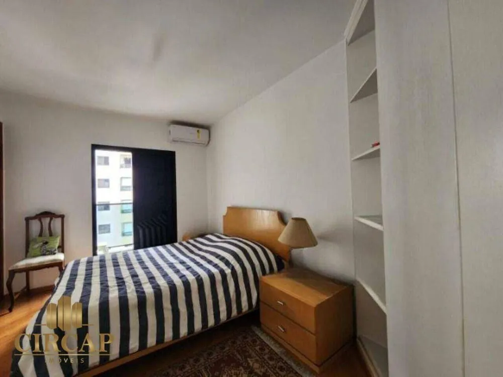Cobertura, 3 quartos, 214 m² - Foto 3
