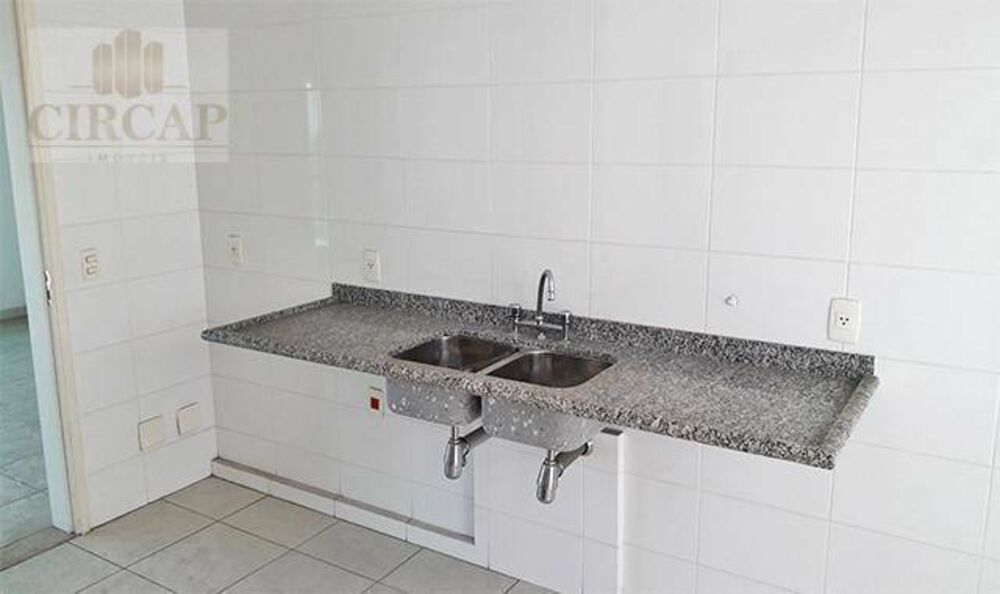 Apartamento à venda com 4 quartos, 157m² - Foto 12