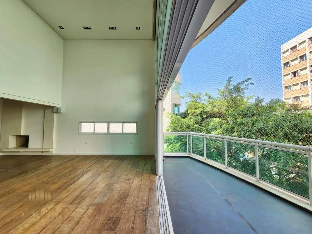 Apartamento, 4 quartos, 250 m² - Foto 1