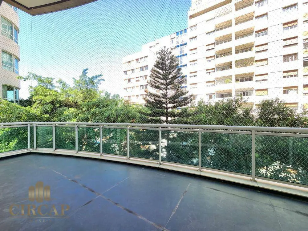 Apartamento, 4 quartos, 250 m² - Foto 2