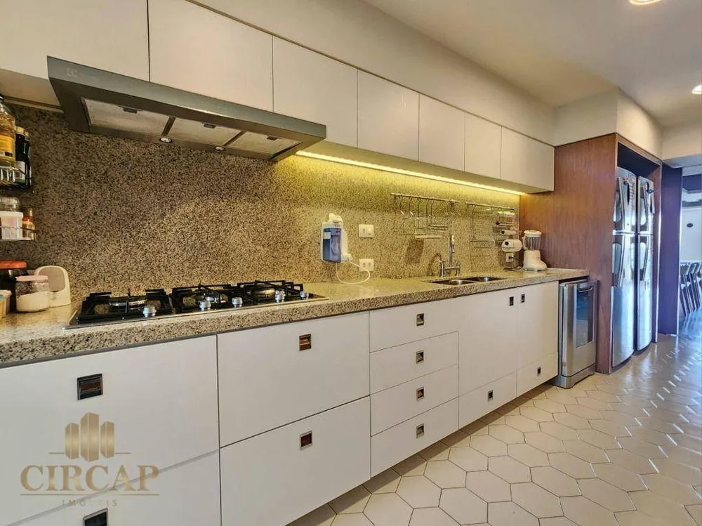 Apartamento, 4 quartos, 245 m² - Foto 8