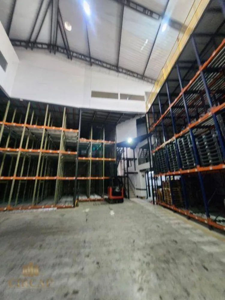 Depósito-Galpão, 915 m² - Foto 1