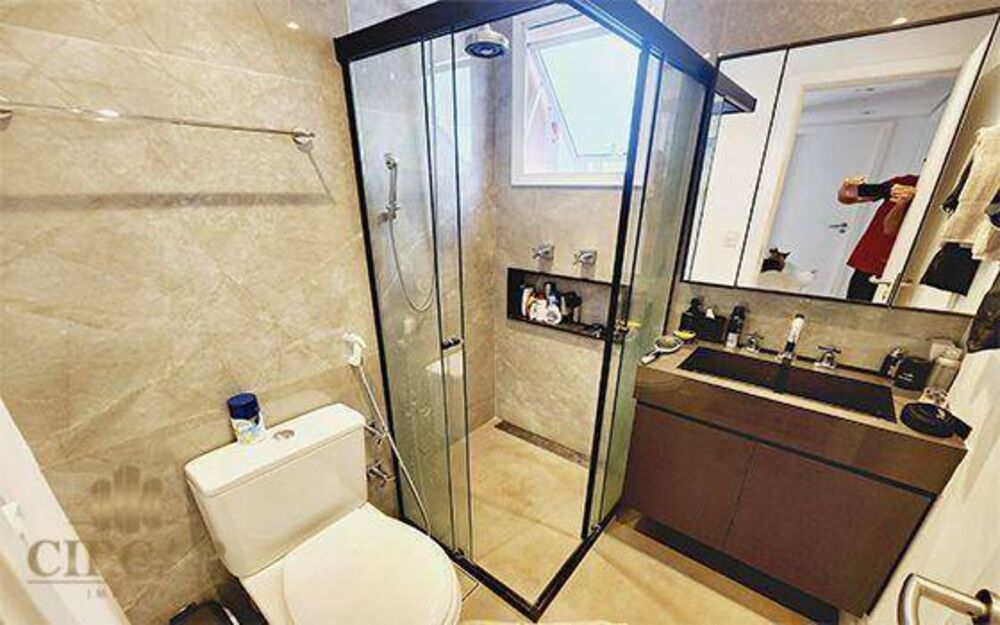 Apartamento à venda com 3 quartos, 144m² - Foto 4