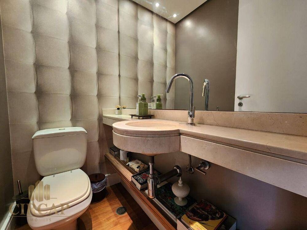 Apartamento à venda com 4 quartos, 231m² - Foto 12