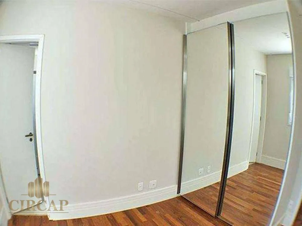 Apartamento, 3 quartos, 272 m² - Foto 1
