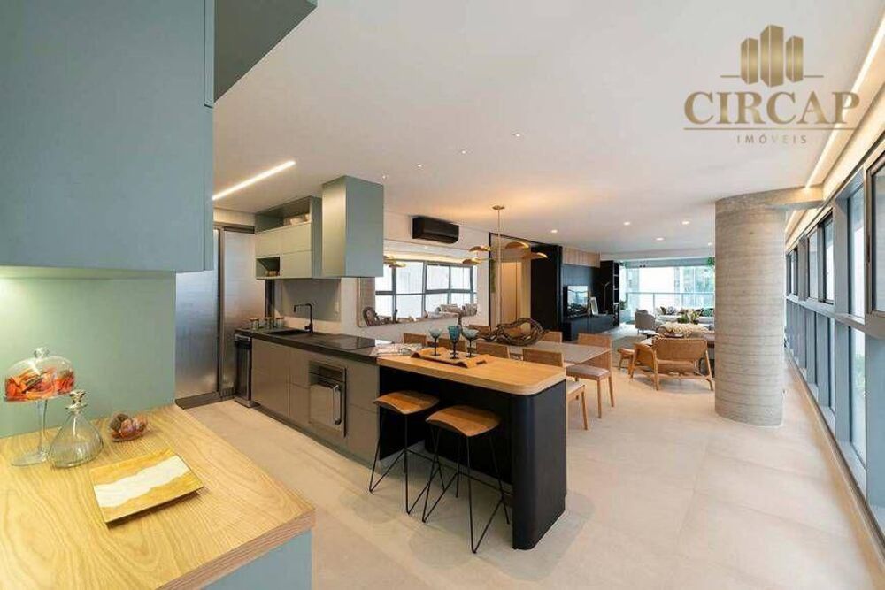 Cobertura à venda com 4 quartos, 349m² - Foto 1