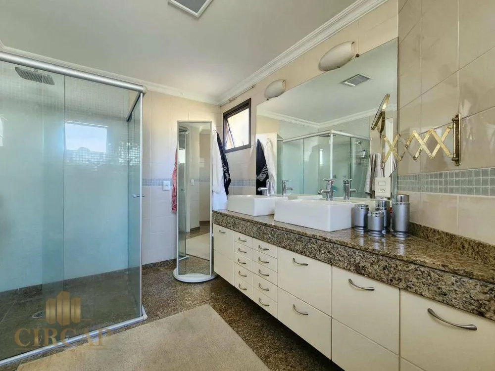 Apartamento, 4 quartos, 245 m² - Foto 10