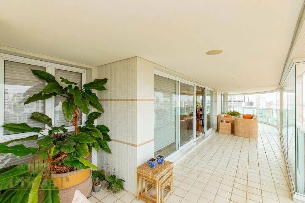 Cobertura, 3 quartos, 847 m² - Foto 6