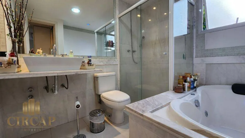 Apartamento, 3 quartos, 135 m² - Foto 10