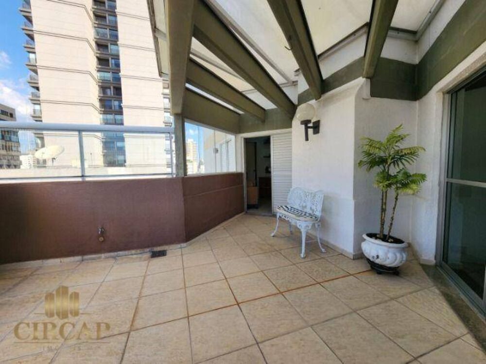 Cobertura à venda com 5 quartos, 340m² - Foto 1
