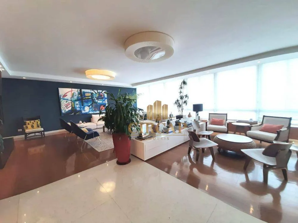 Apartamento, 3 quartos, 277 m² - Foto 1