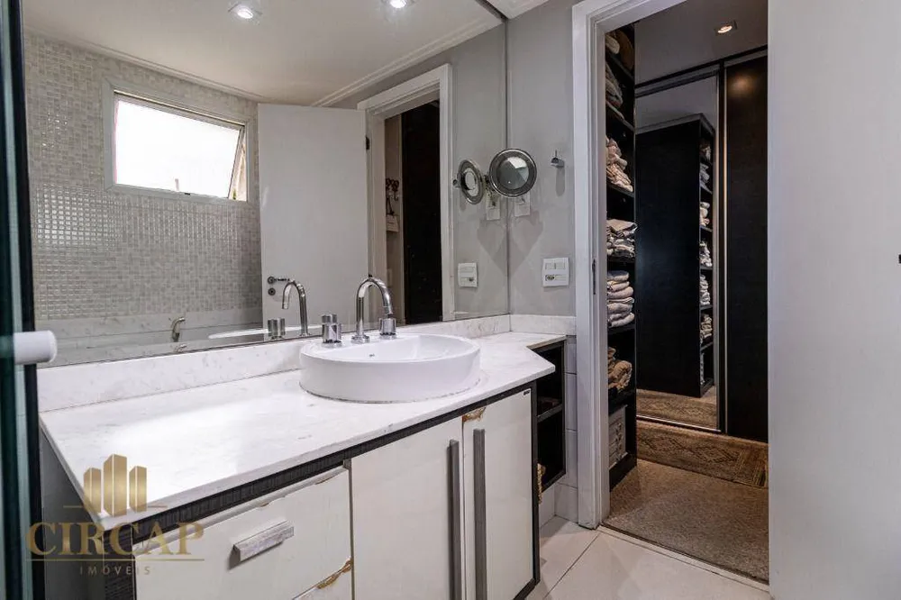 Apartamento, 3 quartos, 213 m² - Foto 5