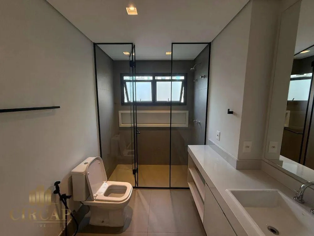 Apartamento, 3 quartos, 226 m² - Foto 3
