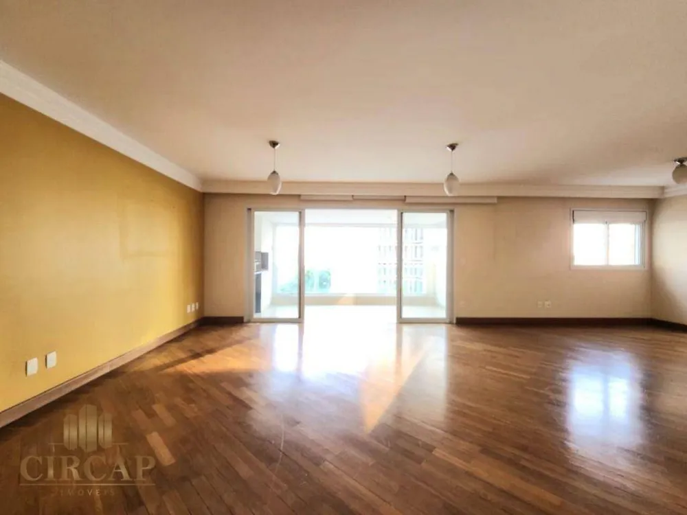 Apartamento, 3 quartos, 185 m² - Foto 1