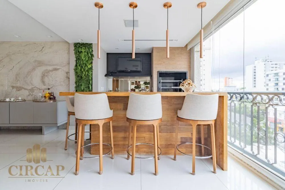 Apartamento, 3 quartos, 190 m² - Foto 1