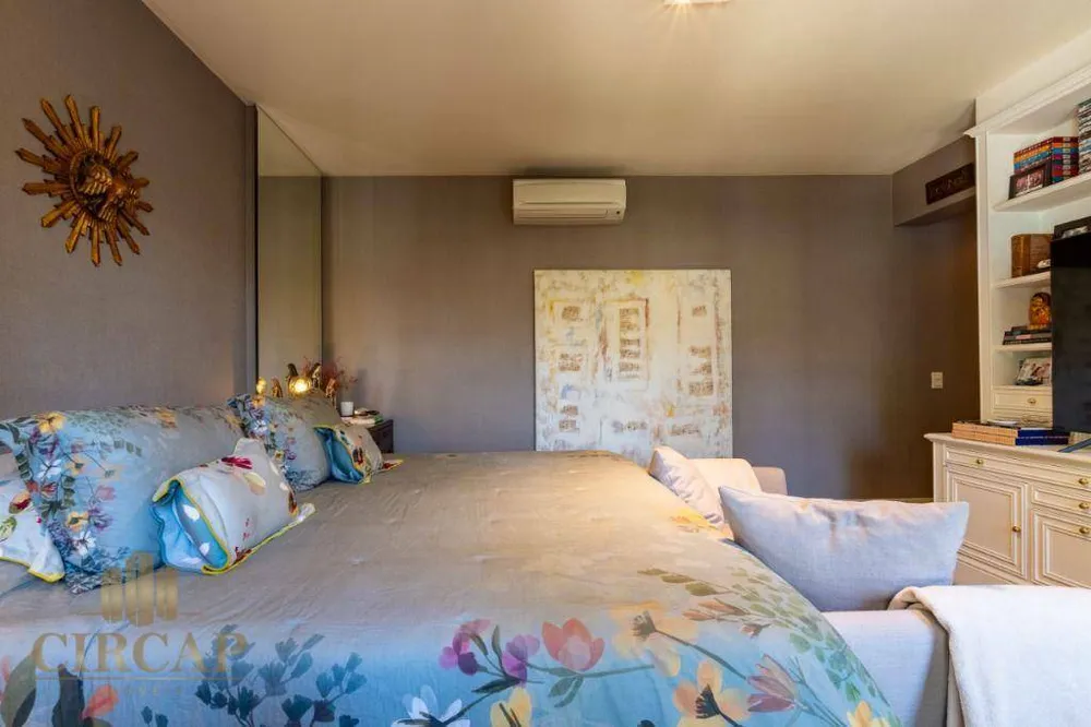 Apartamento, 4 quartos, 330 m² - Foto 1