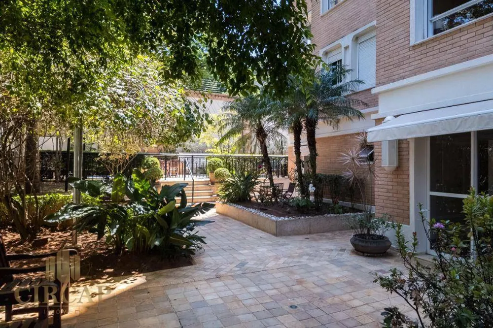 Apartamento, 4 quartos, 330 m² - Foto 16