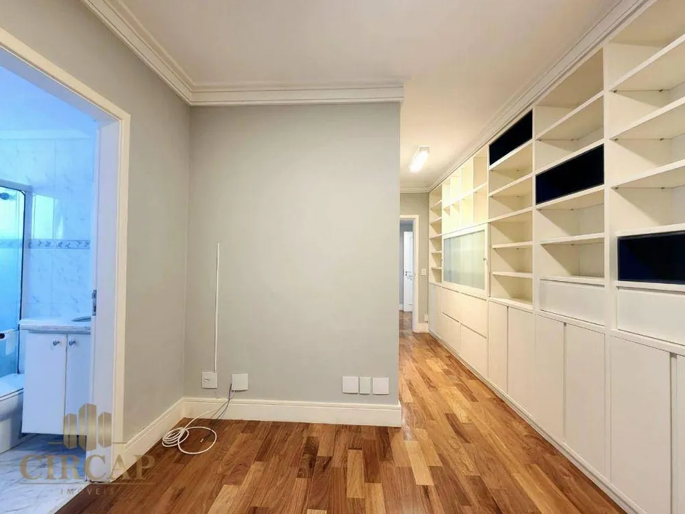 Apartamento, 3 quartos, 170 m² - Foto 8