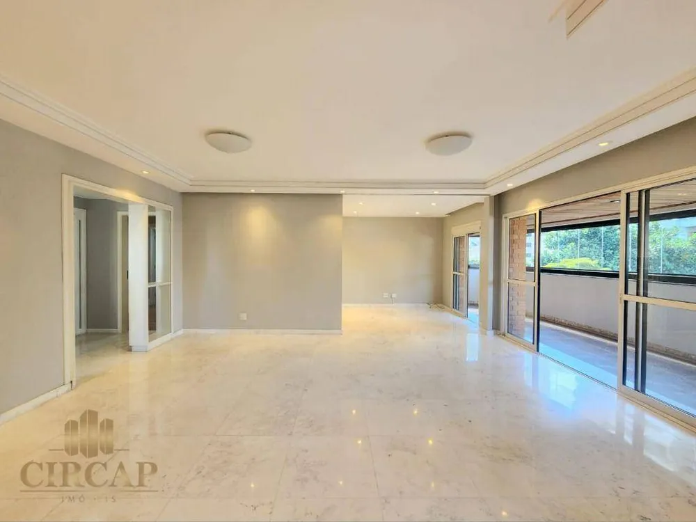 Apartamento, 3 quartos, 170 m² - Foto 1