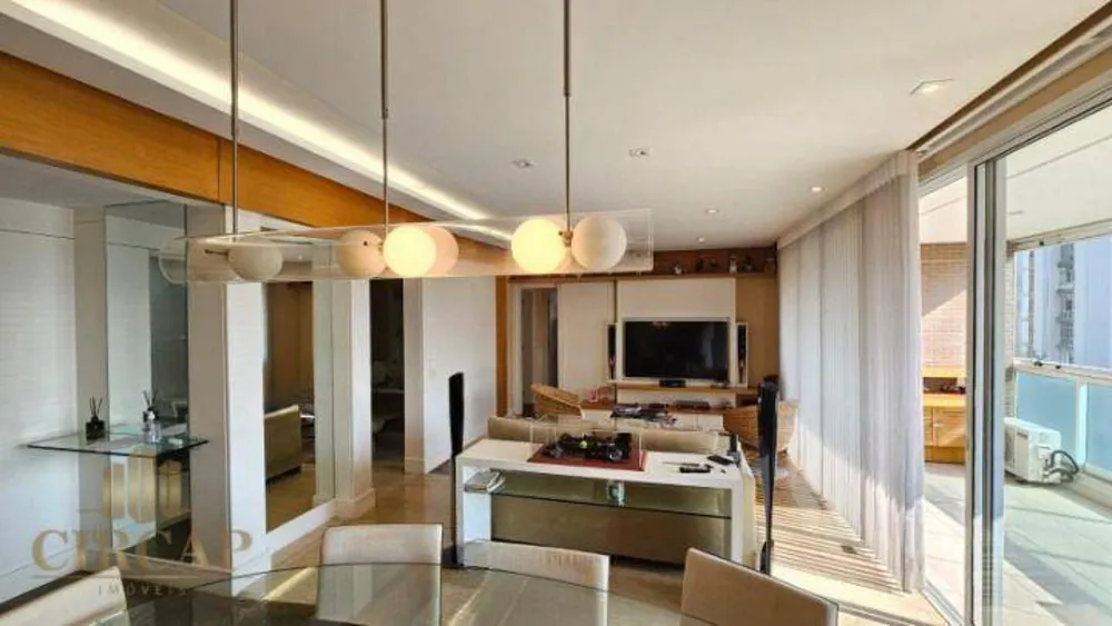 Apartamento, 3 quartos, 135 m² - Foto 1
