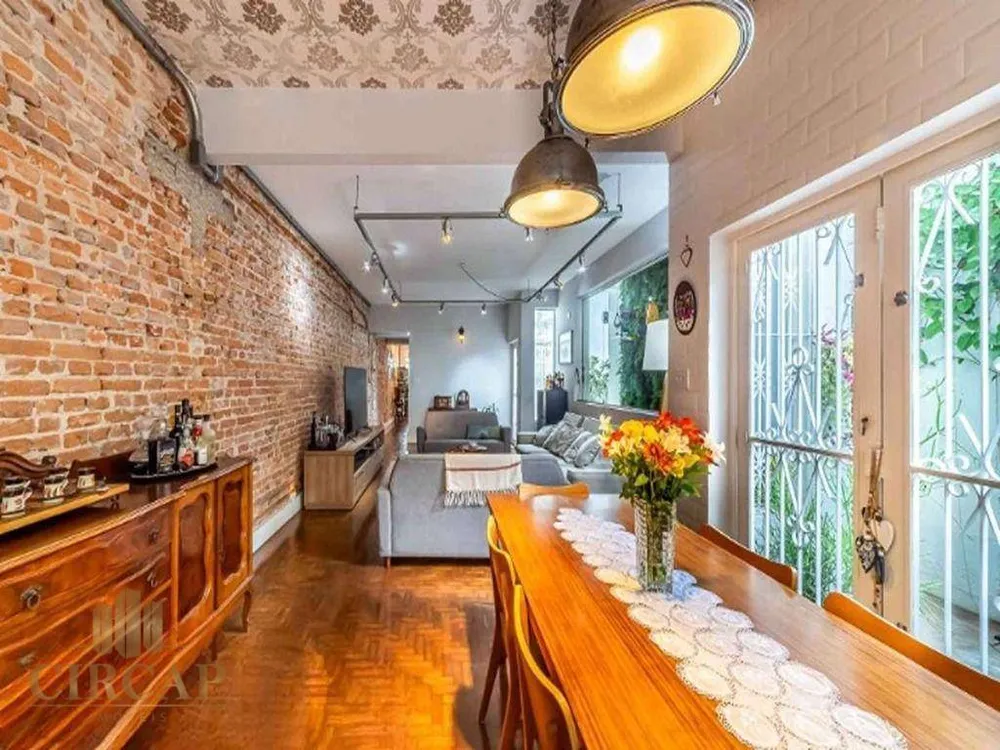 Casa, 3 quartos, 248 m² - Foto 1