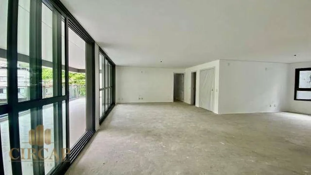 Apartamento, 4 quartos, 277 m² - Foto 1