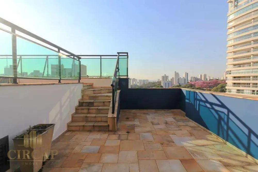 Cobertura, 3 quartos, 215 m² - Foto 11