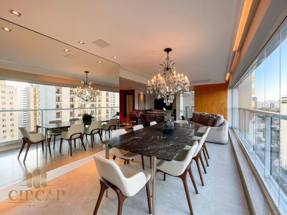 Apartamento, 3 quartos, 182 m² - Foto 1