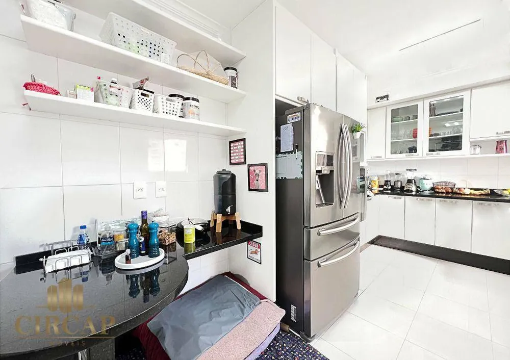 Apartamento, 4 quartos, 226 m² - Foto 7