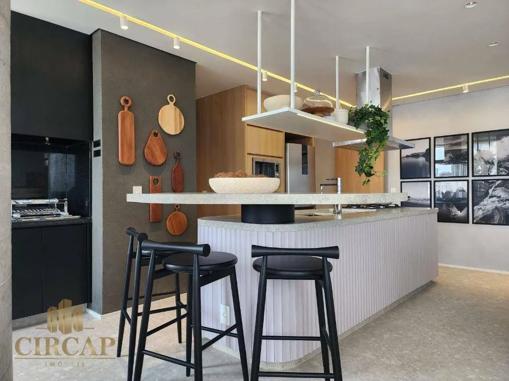 Apartamento, 3 quartos, 178 m² - Foto 1