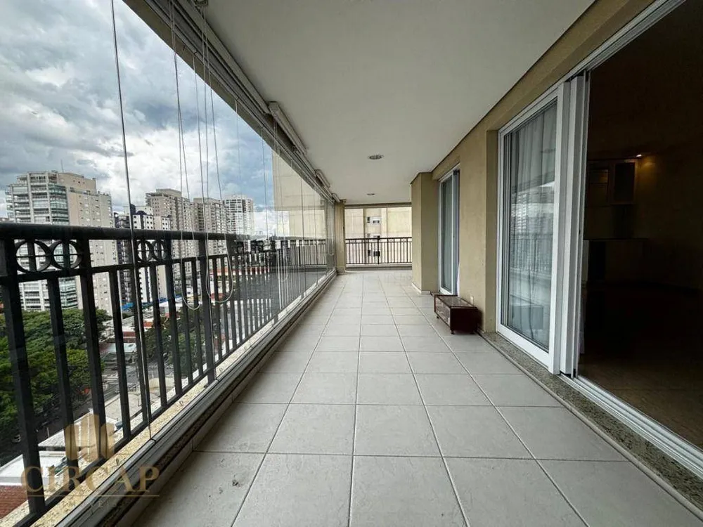 Apartamento, 4 quartos, 223 m² - Foto 1