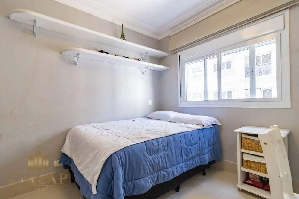 Apartamento, 4 quartos, 266 m² - Foto 2