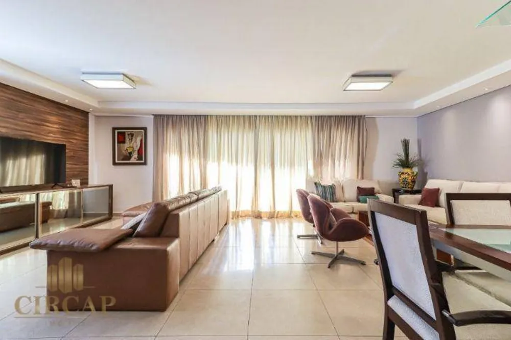 Apartamento, 3 quartos, 180 m² - Foto 2