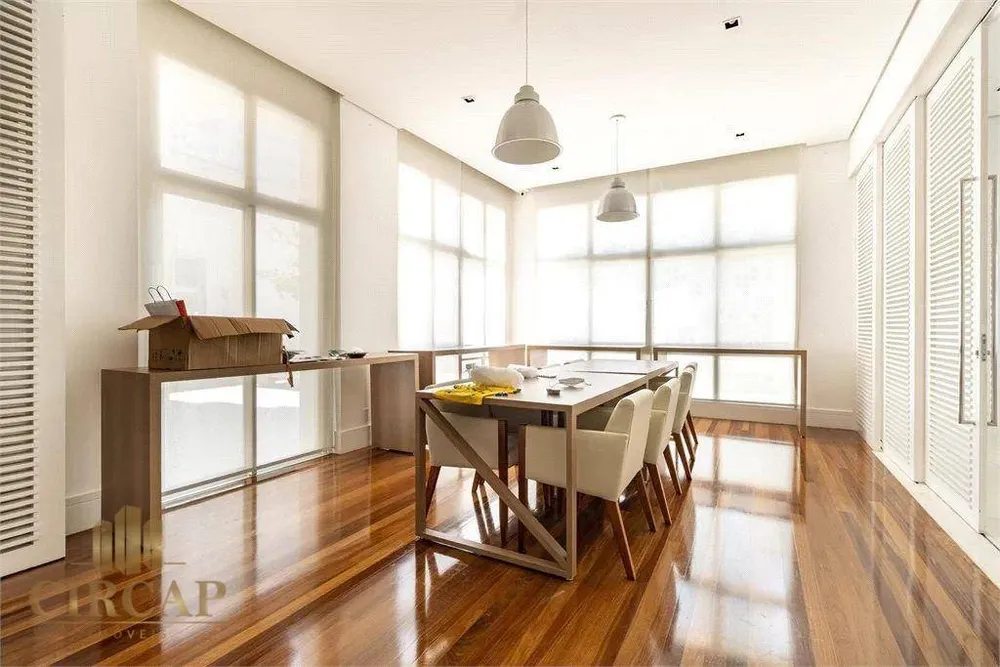 Apartamento, 3 quartos, 189 m² - Foto 11