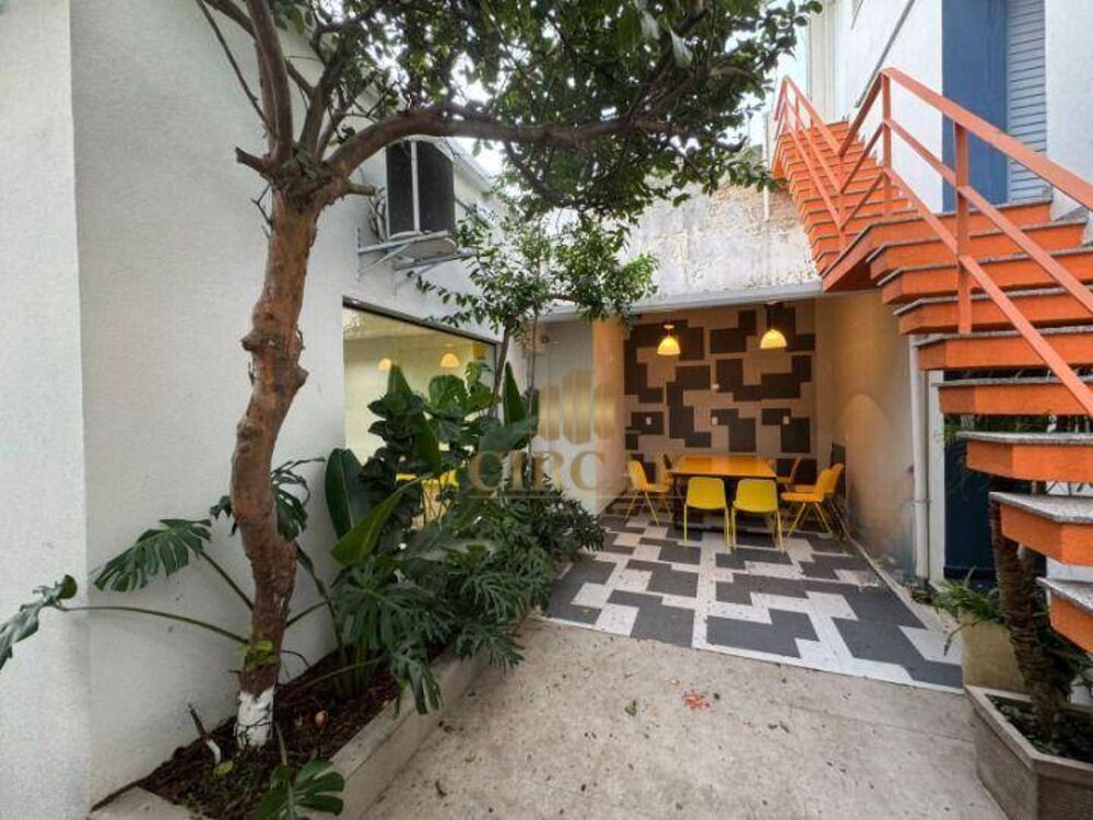 Sobrado, 357 m² - Foto 3