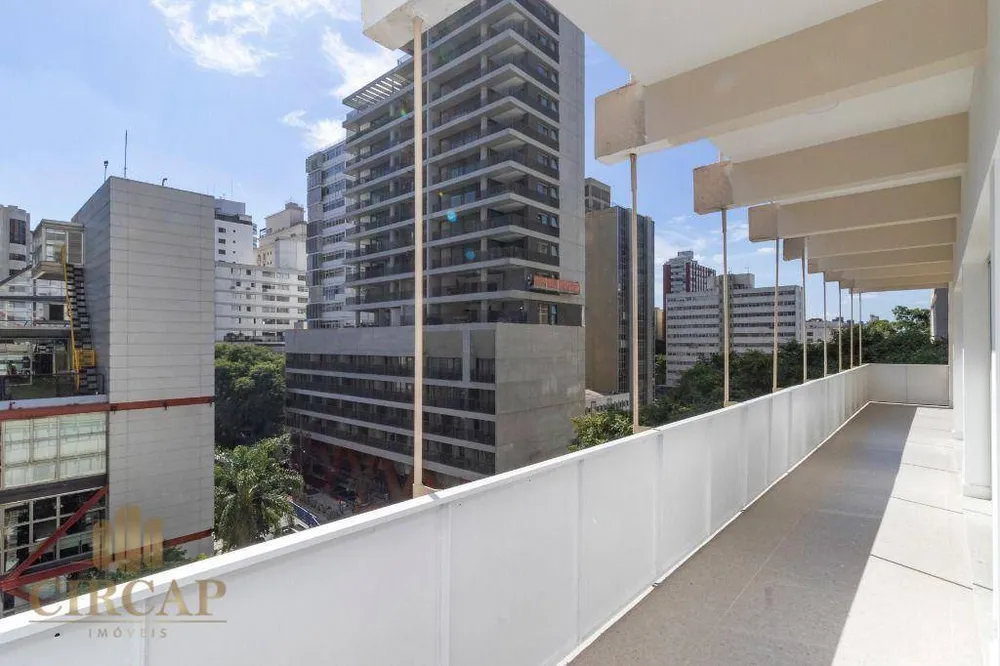 Apartamento, 3 quartos, 202 m² - Foto 1