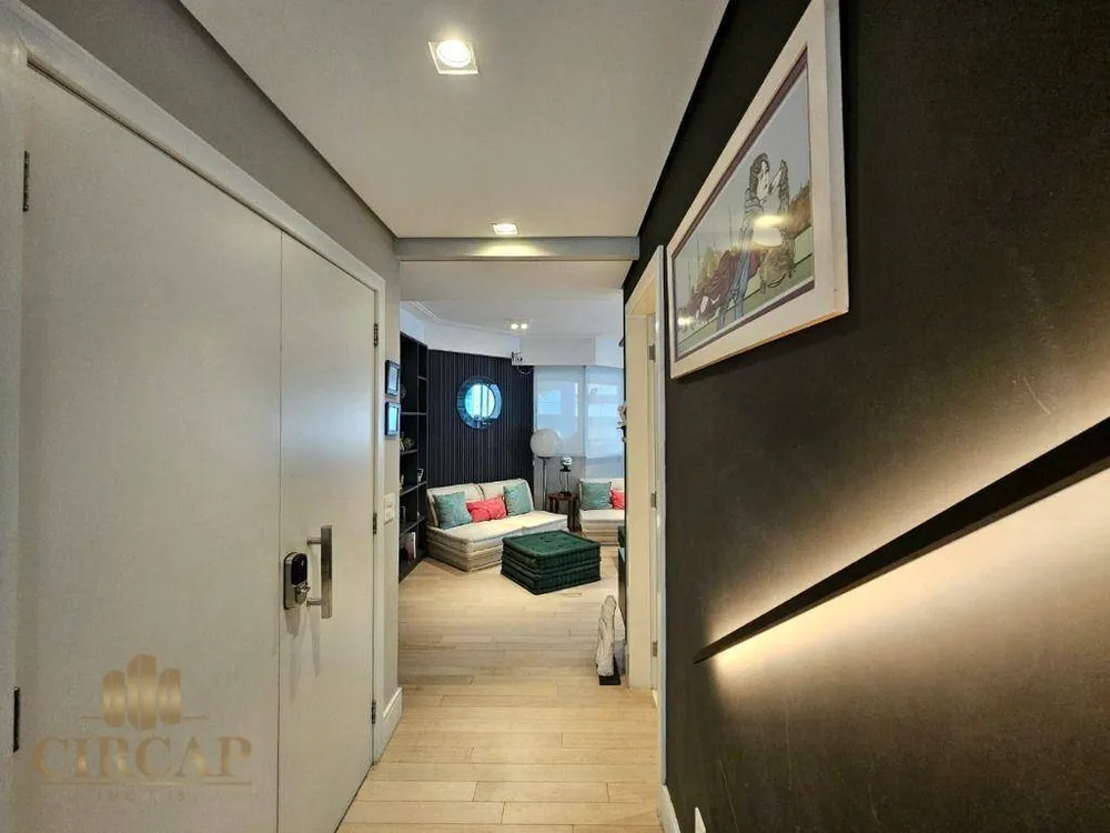 Apartamento, 3 quartos, 176 m² - Foto 2
